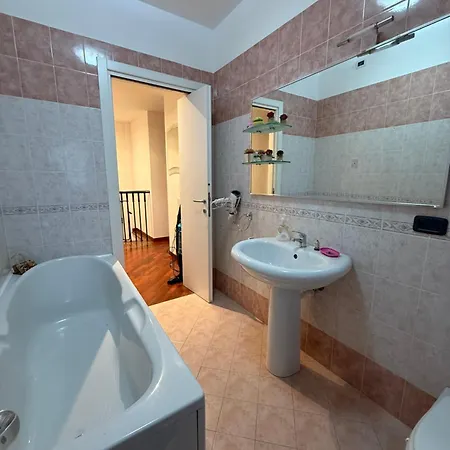 Caserma Guelfa - Casa Chiarina Apartament